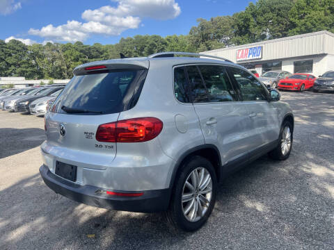 2012 Volkswagen Tiguan LE