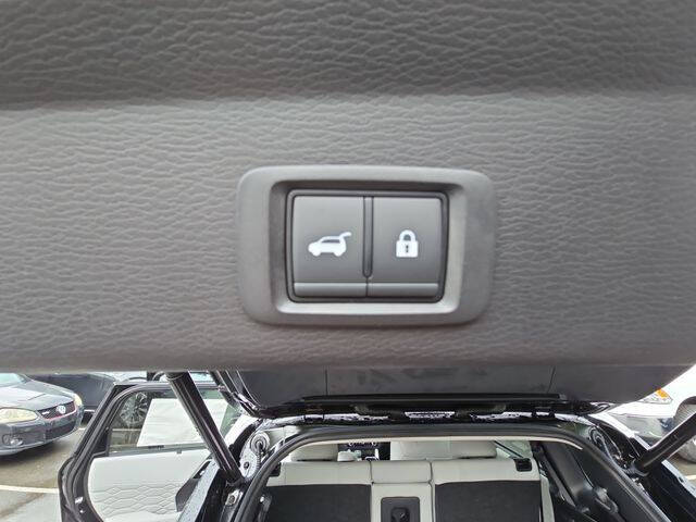 2025 Mitsubishi Outlander SEL Platinum Edition
