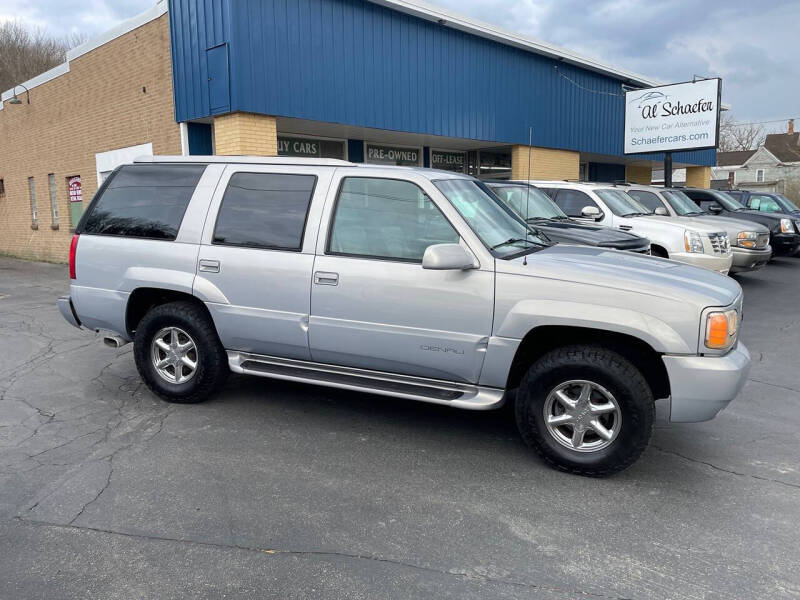 1999 GMC Yukon Denali