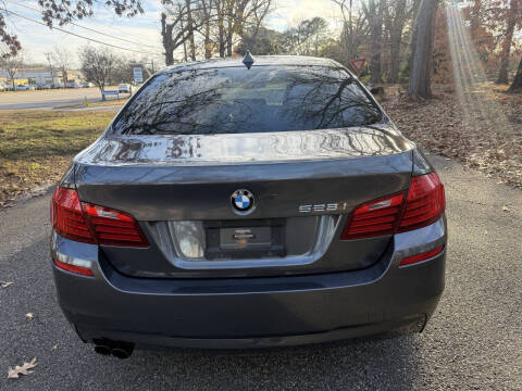 2016 BMW 5 Series 528i