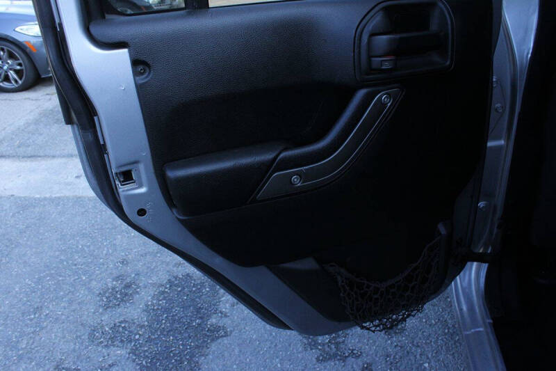 2016 Jeep Wrangler Unlimited Sport S