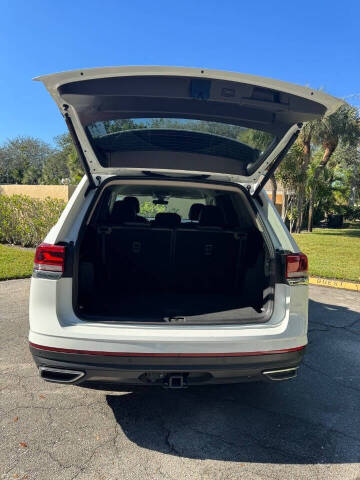 2024 Volkswagen Atlas SE