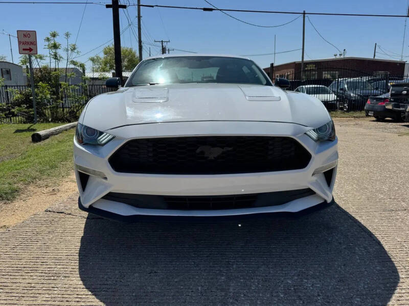 2019 Ford Mustang EcoBoost