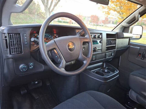 2024 Chevrolet Express 2500