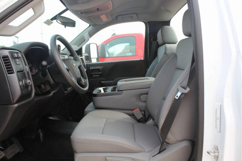 2024 Chevrolet Silverado MD