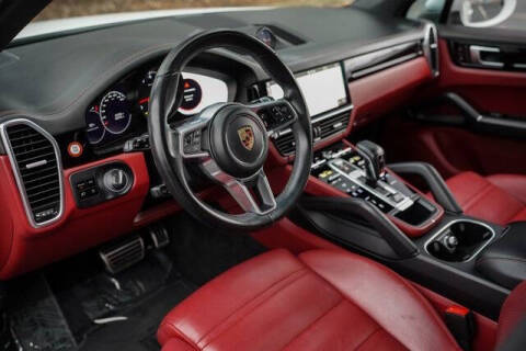 2021 Porsche Cayenne S