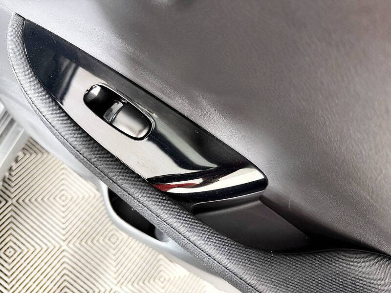 2019 Nissan LEAF SV