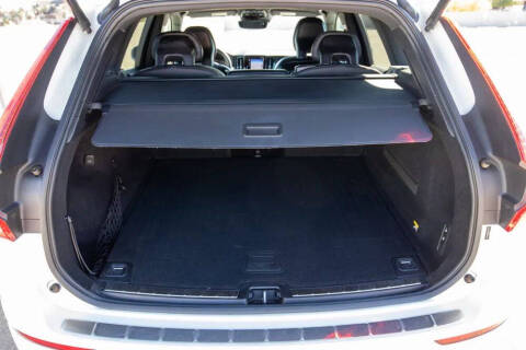 2019 Volvo XC60 T5 R-Design