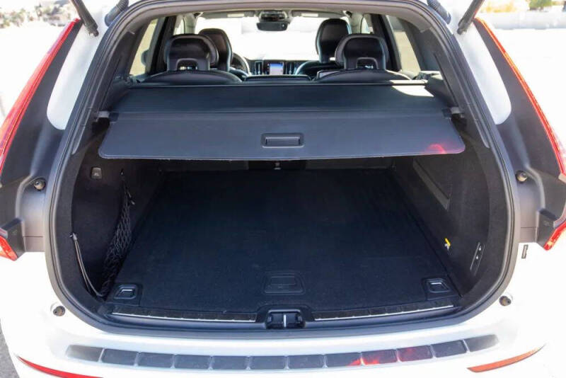 2019 Volvo XC60 T5 R-Design