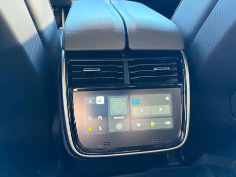 2022 Rivian R1T Launch Edition