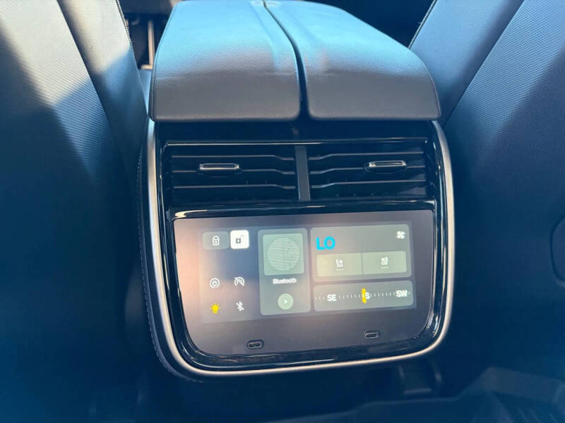 2022 Rivian R1T Launch Edition