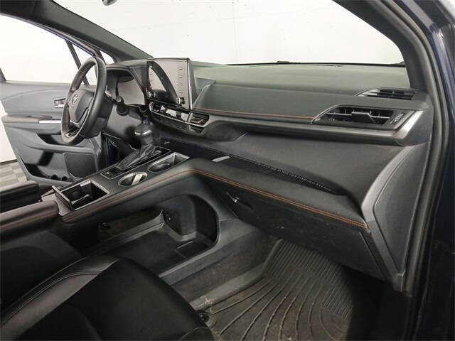 2021 Toyota Sienna XSE 7-Passenger