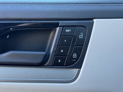 2024 Porsche Cayenne E-Hybrid