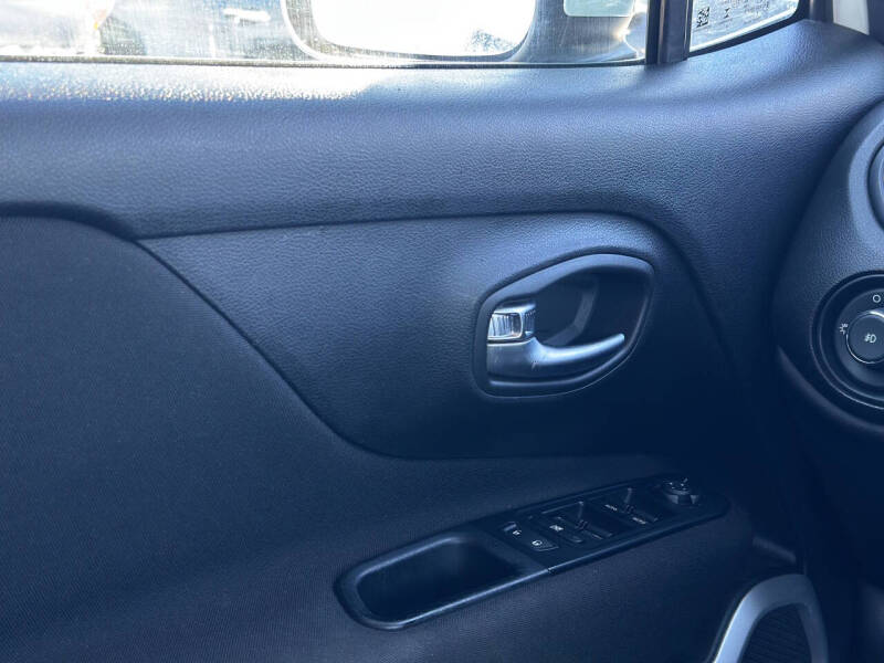 2021 Jeep Renegade Latitude