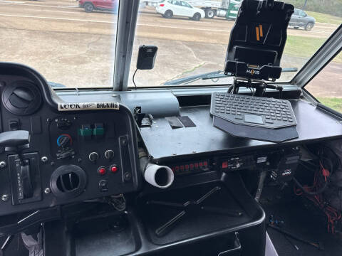 2012 Freightliner MT45 Chassis