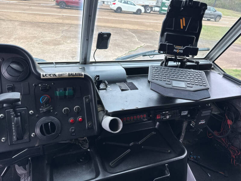 2012 Freightliner MT45 Chassis