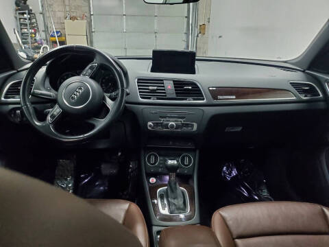 2016 Audi Q3 2.0T quattro Premium Plus