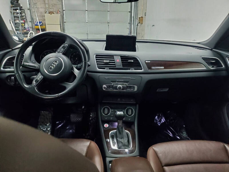 2016 Audi Q3 2.0T quattro Premium Plus