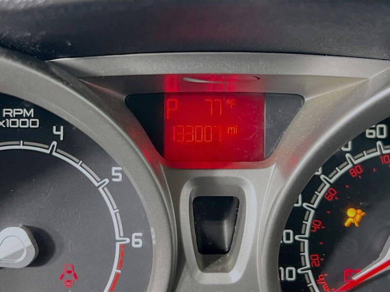2012 Ford Fiesta SES