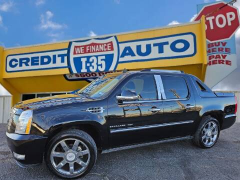 2011 Cadillac Escalade EXT for sale at Buy Here Pay Here Lawton.com in Lawton OK