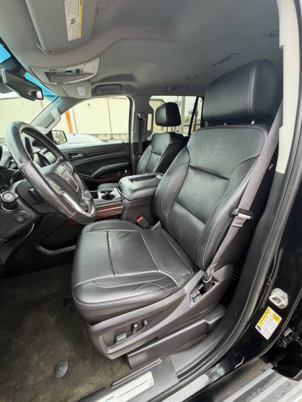 2017 GMC Yukon SLT