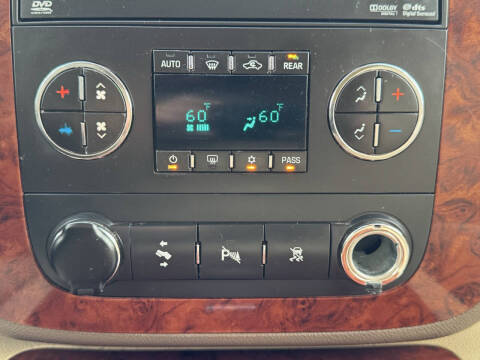 2011 Chevrolet Suburban LTZ
