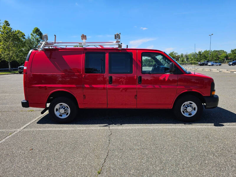 2016 Chevrolet Express 2500