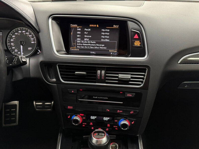 2016 Audi SQ5 3.0T quattro Premium Plus