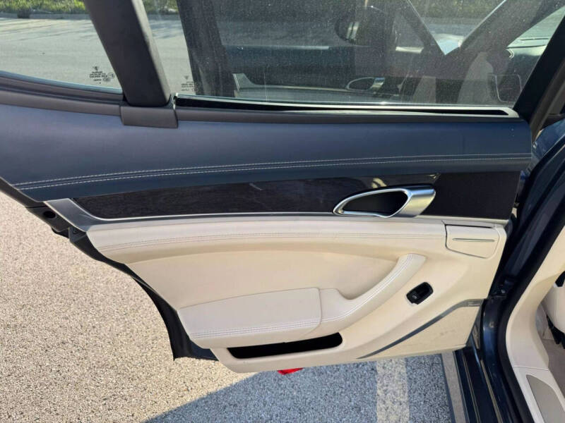 2010 Porsche Panamera