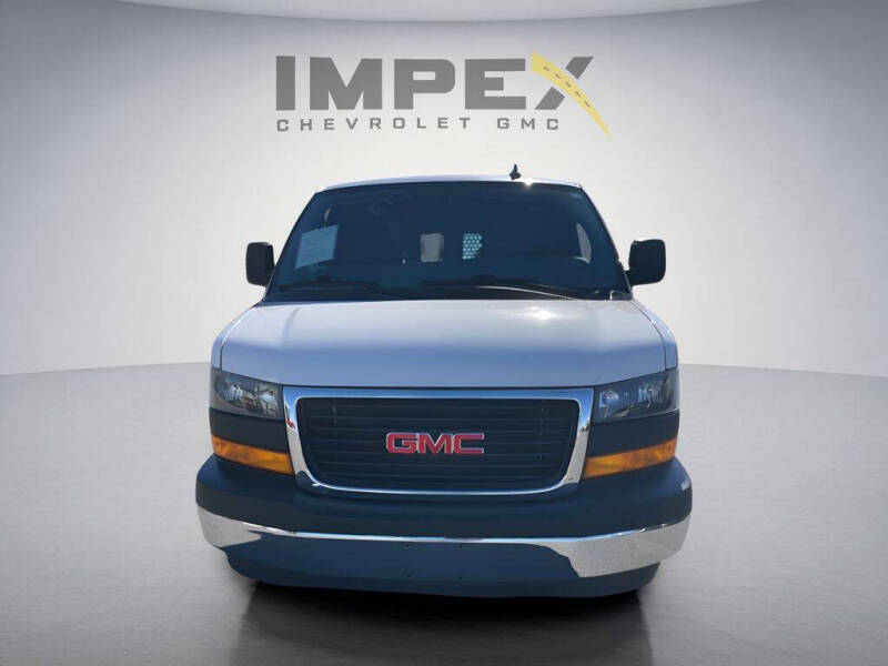2023 GMC Savana 2500