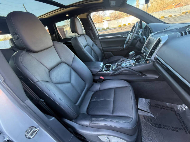 2012 Porsche Cayenne Tiptronic