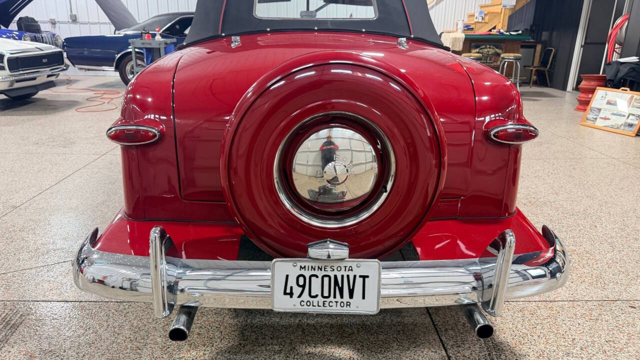 1949 Ford Custom 3