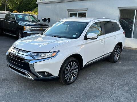 2020 Mitsubishi Outlander for sale at Jay's Automotive in Westfield NJ