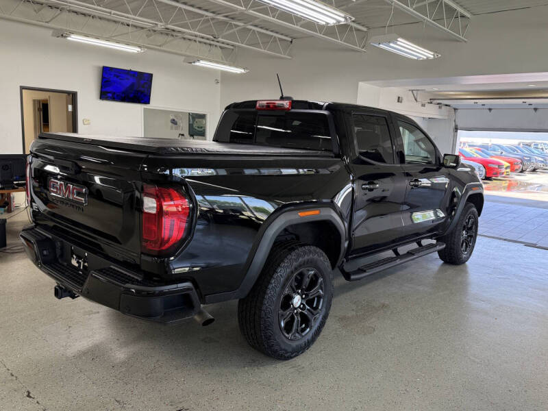 2023 GMC Canyon Elevation