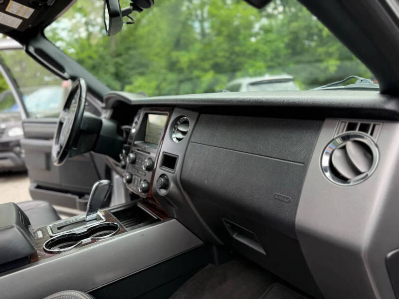 2017 Ford Expedition Platinum