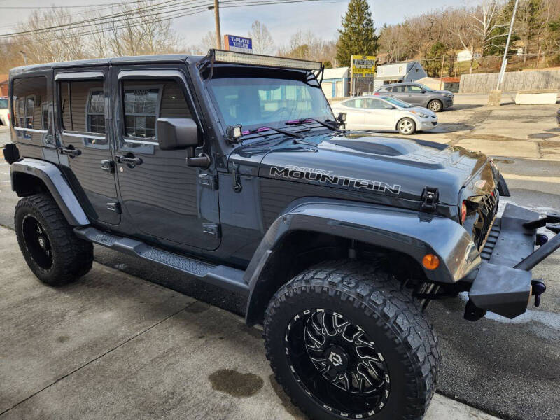 2017 Jeep Wrangler Unlimited Smoky Mountain