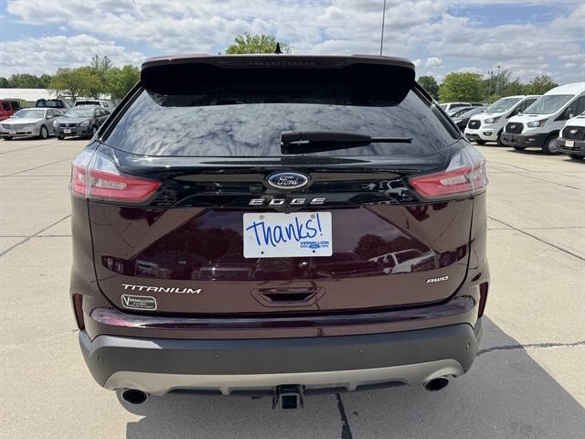 2024 Ford Edge Titanium