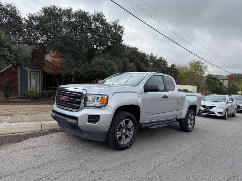 2015 GMC Canyon SL's photo