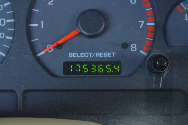 2003 Ford Mustang