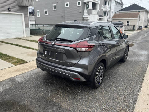 2024 Nissan Kicks SV