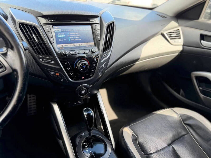 2015 Hyundai Veloster Turbo