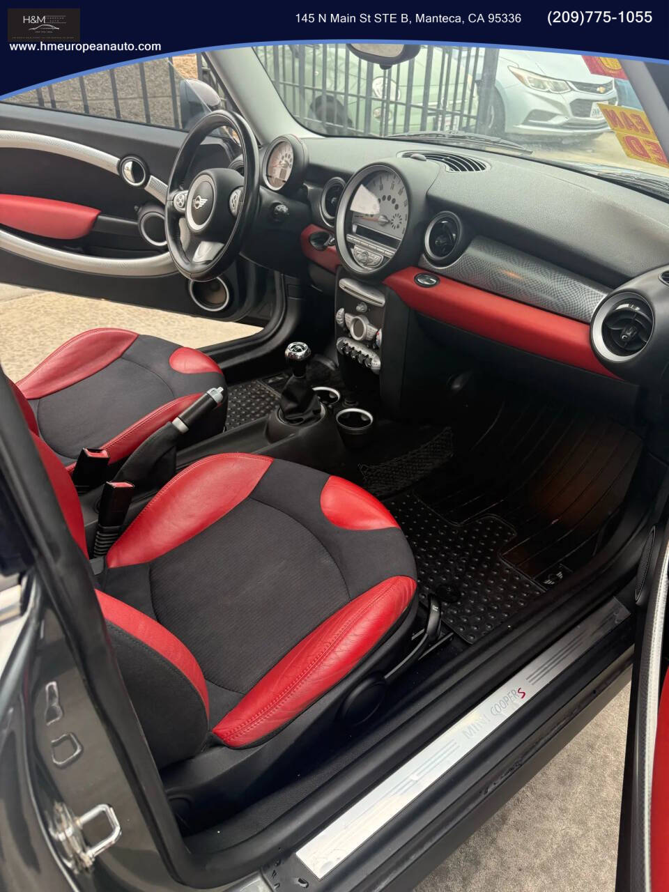 2007 MINI Cooper S S 2dr Hatchback 11