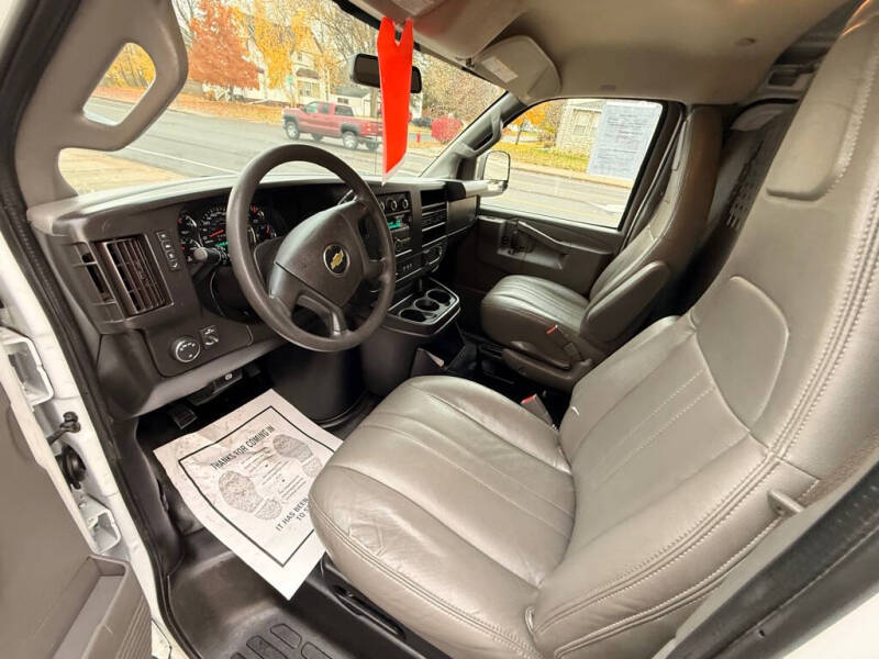 2020 Chevrolet Express 2500