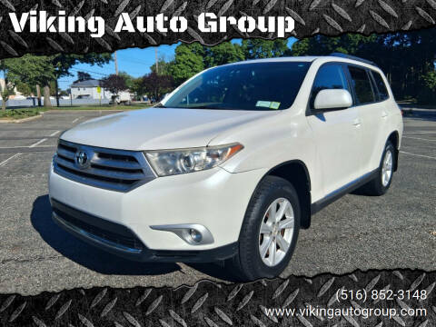 2012 Toyota Highlander SE