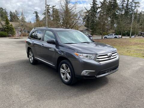 2012 Toyota Highlander for sale at KARMA AUTO SALES in Federal Way WA