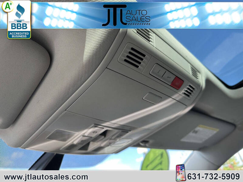 2017 Volkswagen Golf TSI Wolfsburg Edition