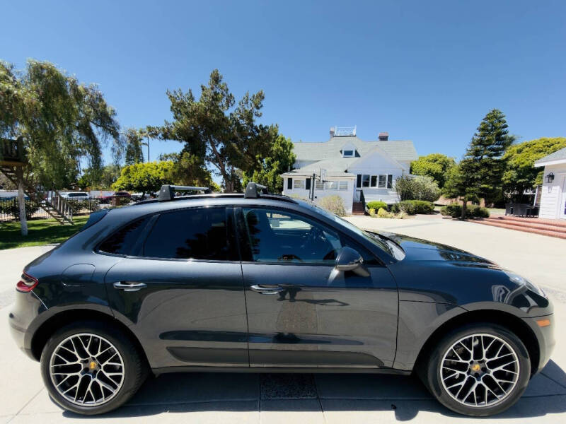 2018 Porsche Macan S