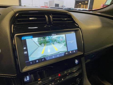 2019 Jaguar F-PACE S