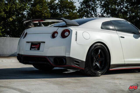 2014 Nissan GT-R Premium