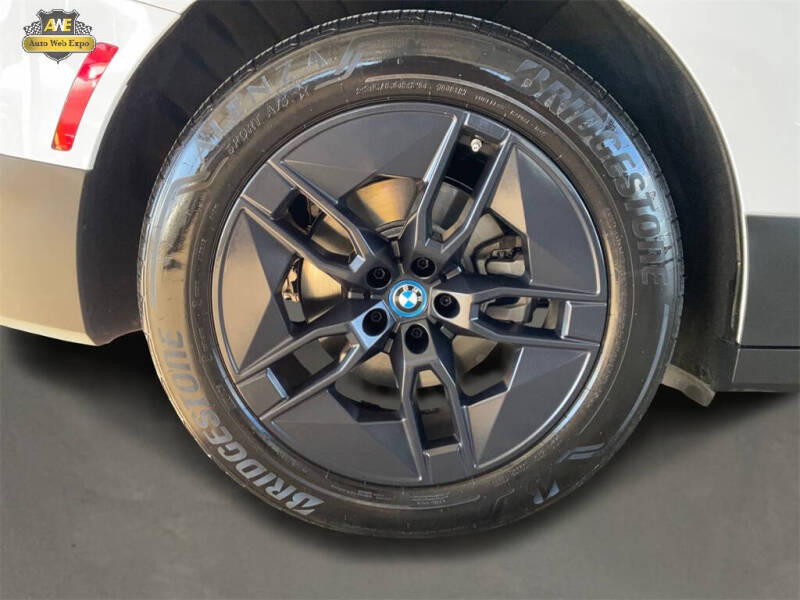 2024 BMW iX xDrive50